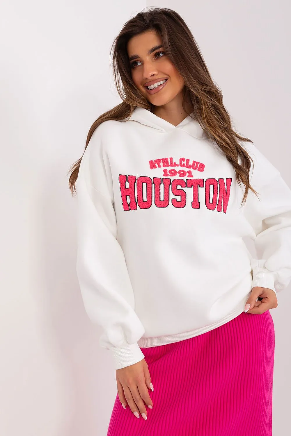 Cozy & Chic Women's Hoodie: Stylish Pullover with Bold Pattern & Front Inscription for Cool Days