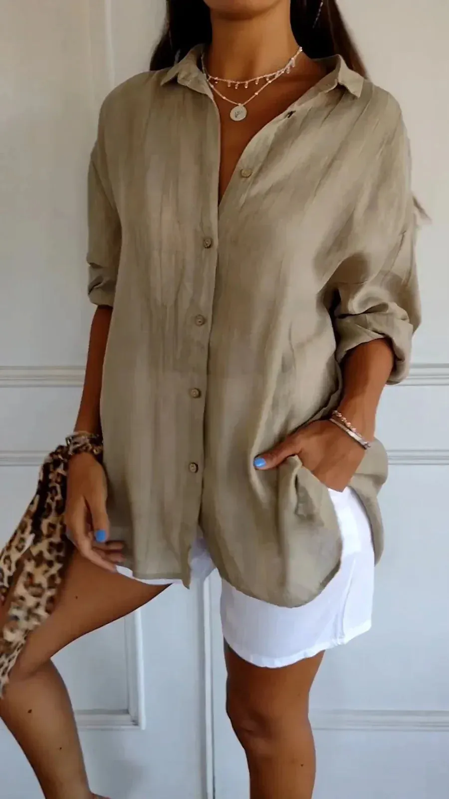 Elegant Saskia women's shirt