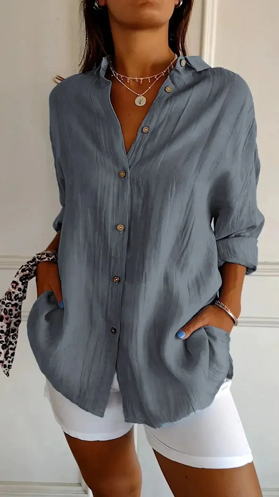 Elegant Saskia women's shirt