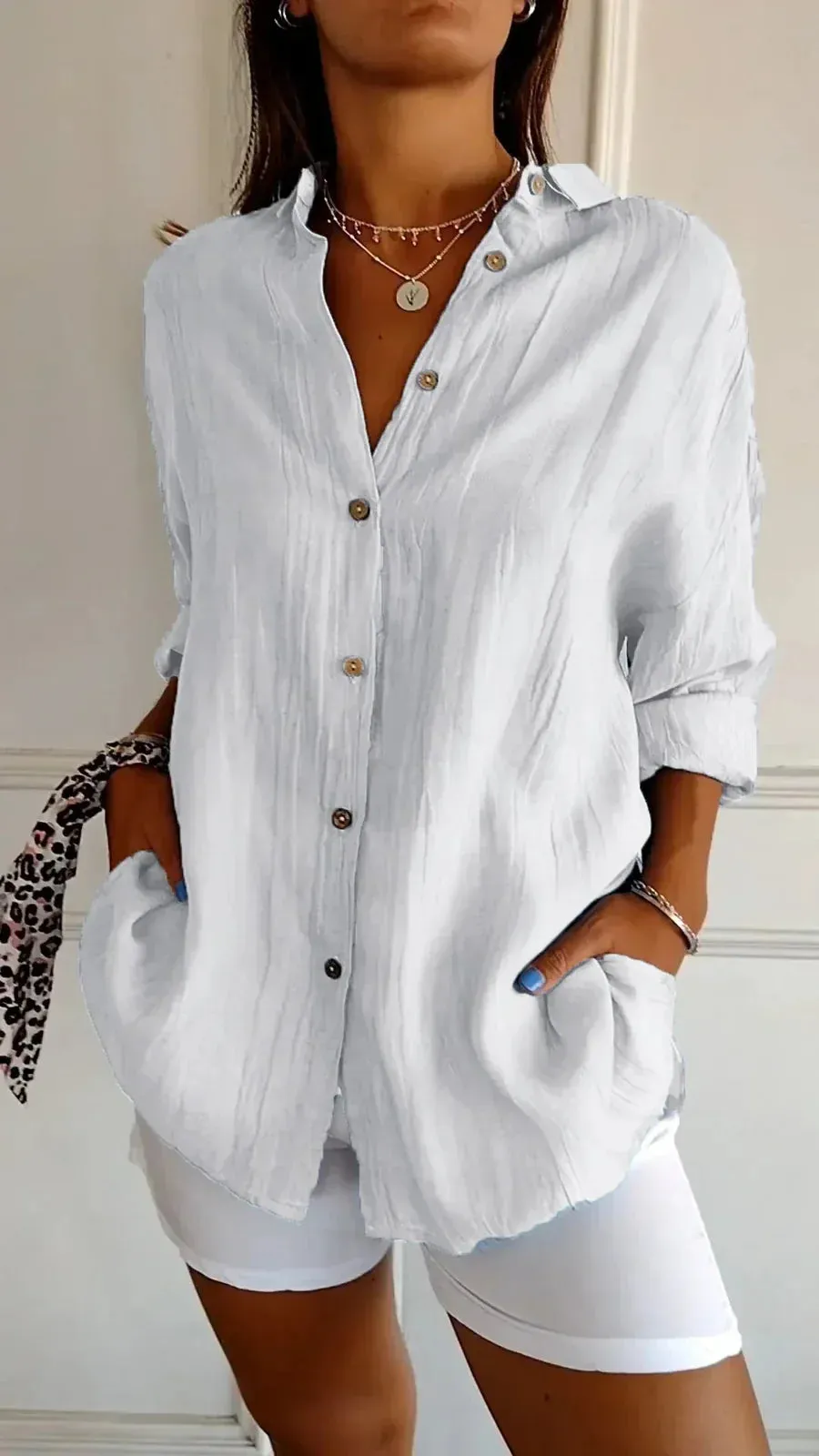 Elegant Saskia women's shirt