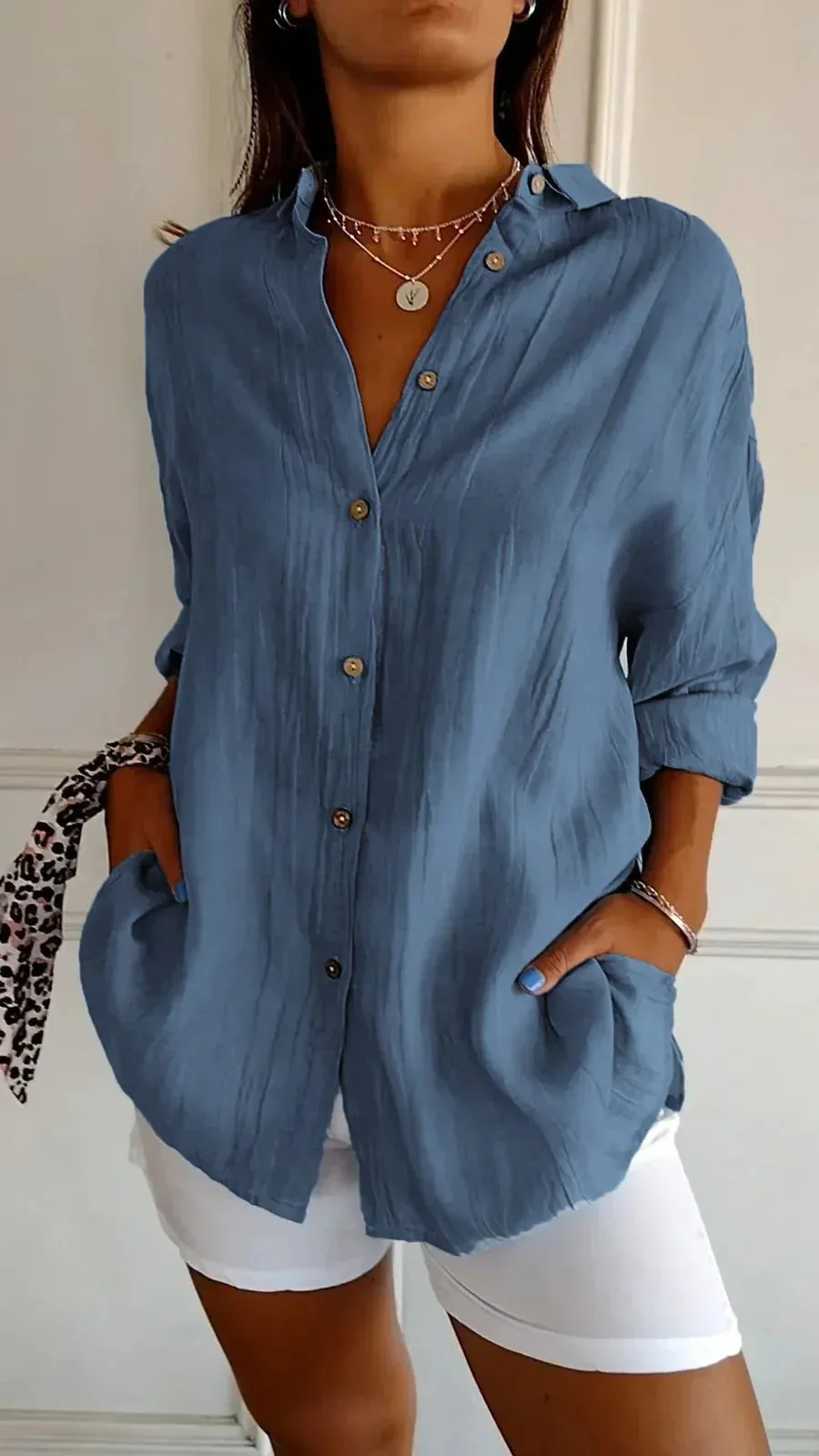 Elegant Saskia women's shirt