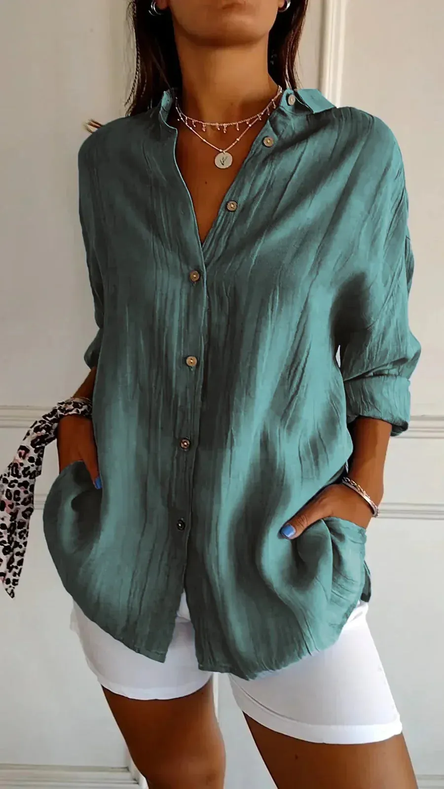 Elegant Saskia women's shirt
