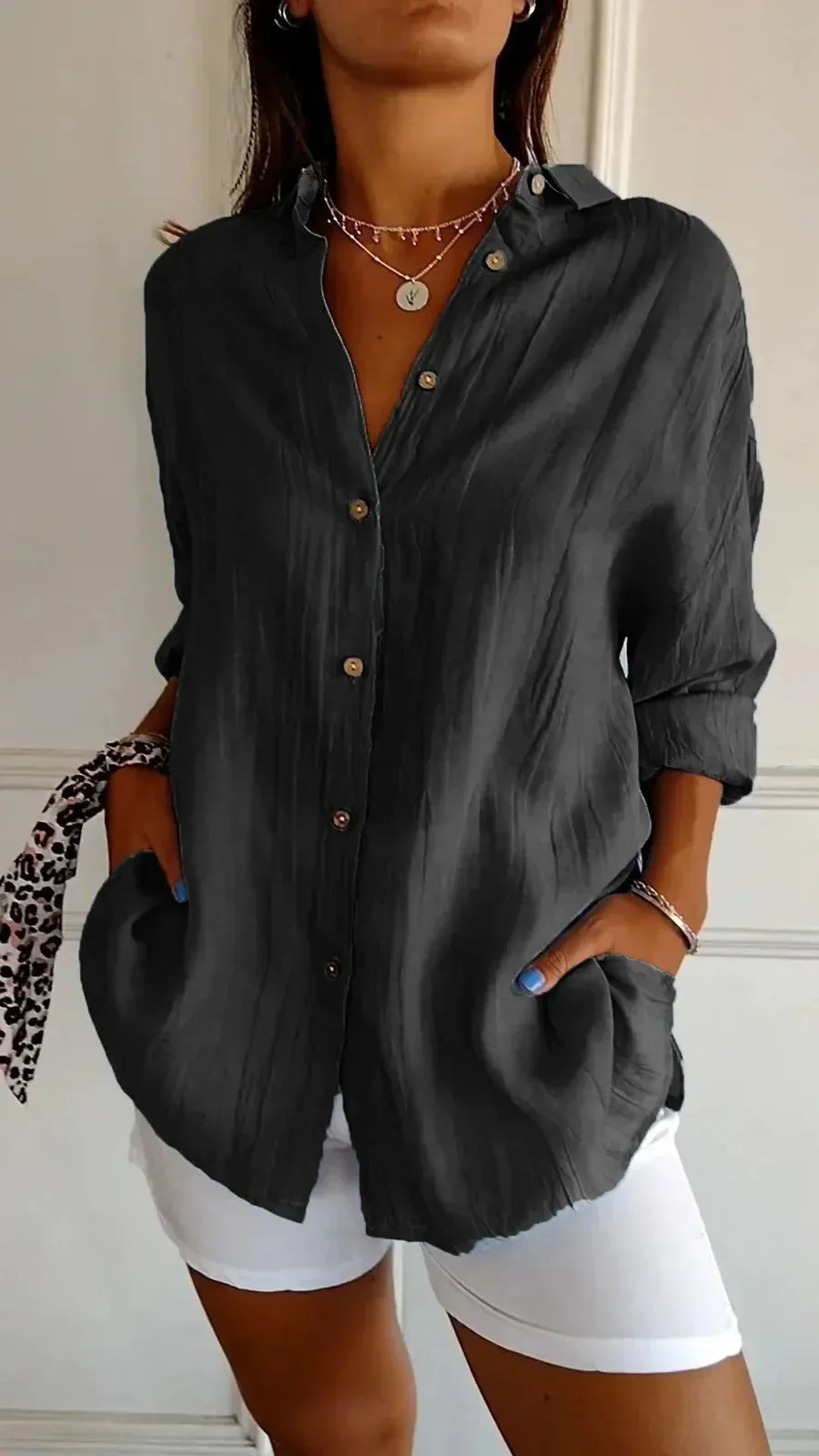 Elegant Saskia women's shirt