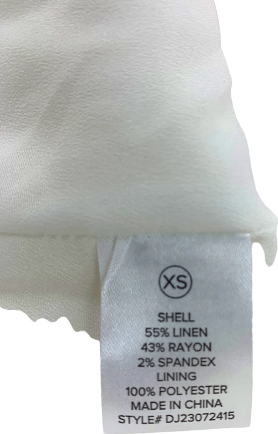 Fashion Nova White Sleeveless Blazer XS