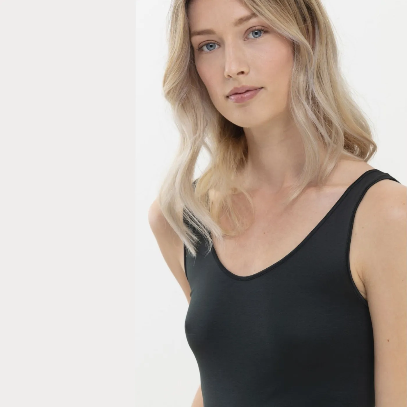 Mey Emotion Vest | Colours Available