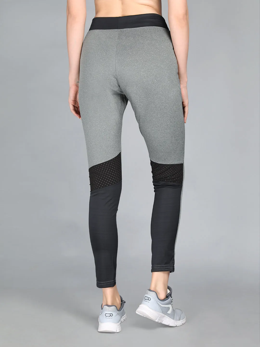 Neva Women Regular Fit Ankle Length Sweatfree Trackpant