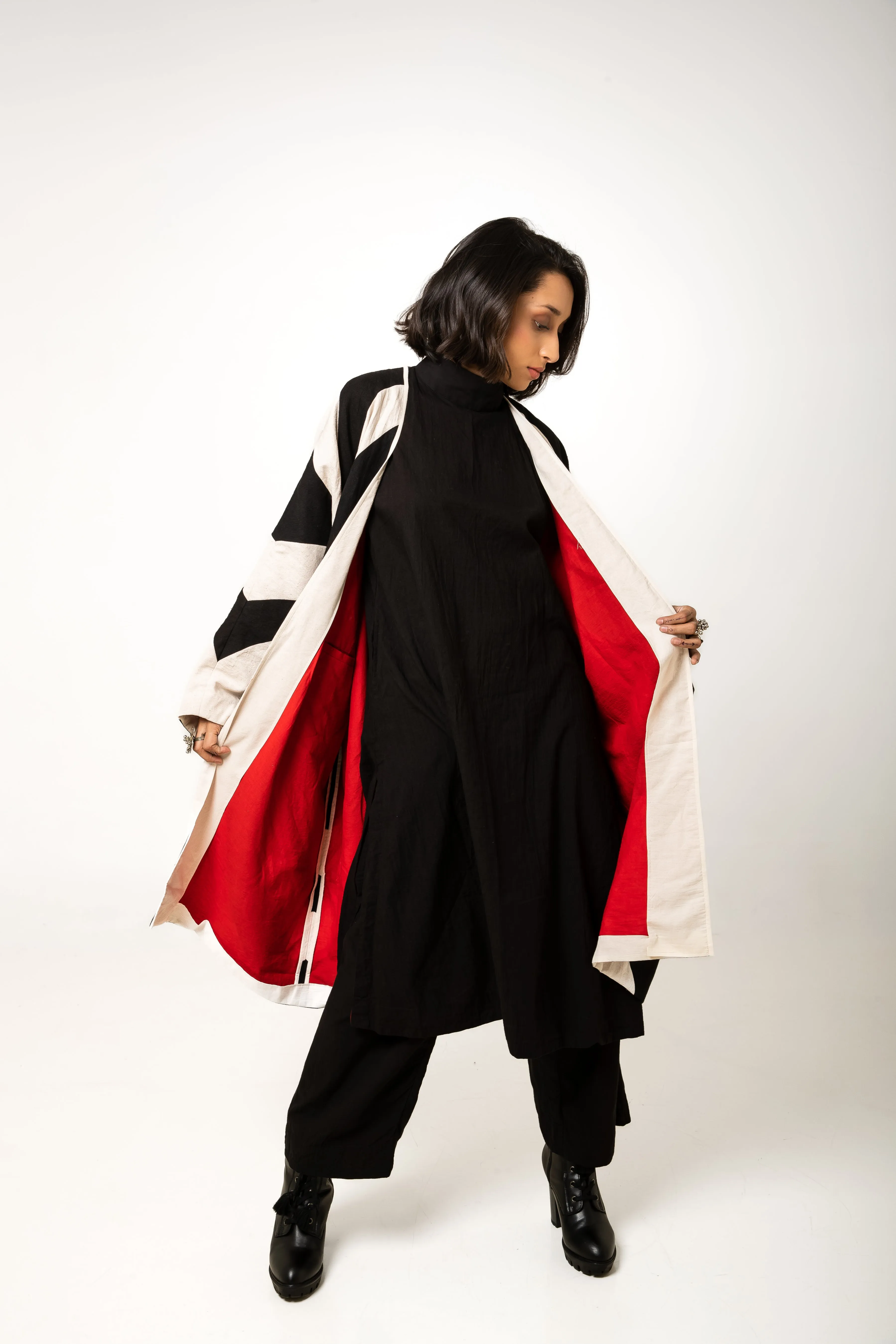 New Season Summer/Fall 2024-Jacket Oversized Kora Cotton Moma Black White -Ka-Sha - Fashion Edit Aseem