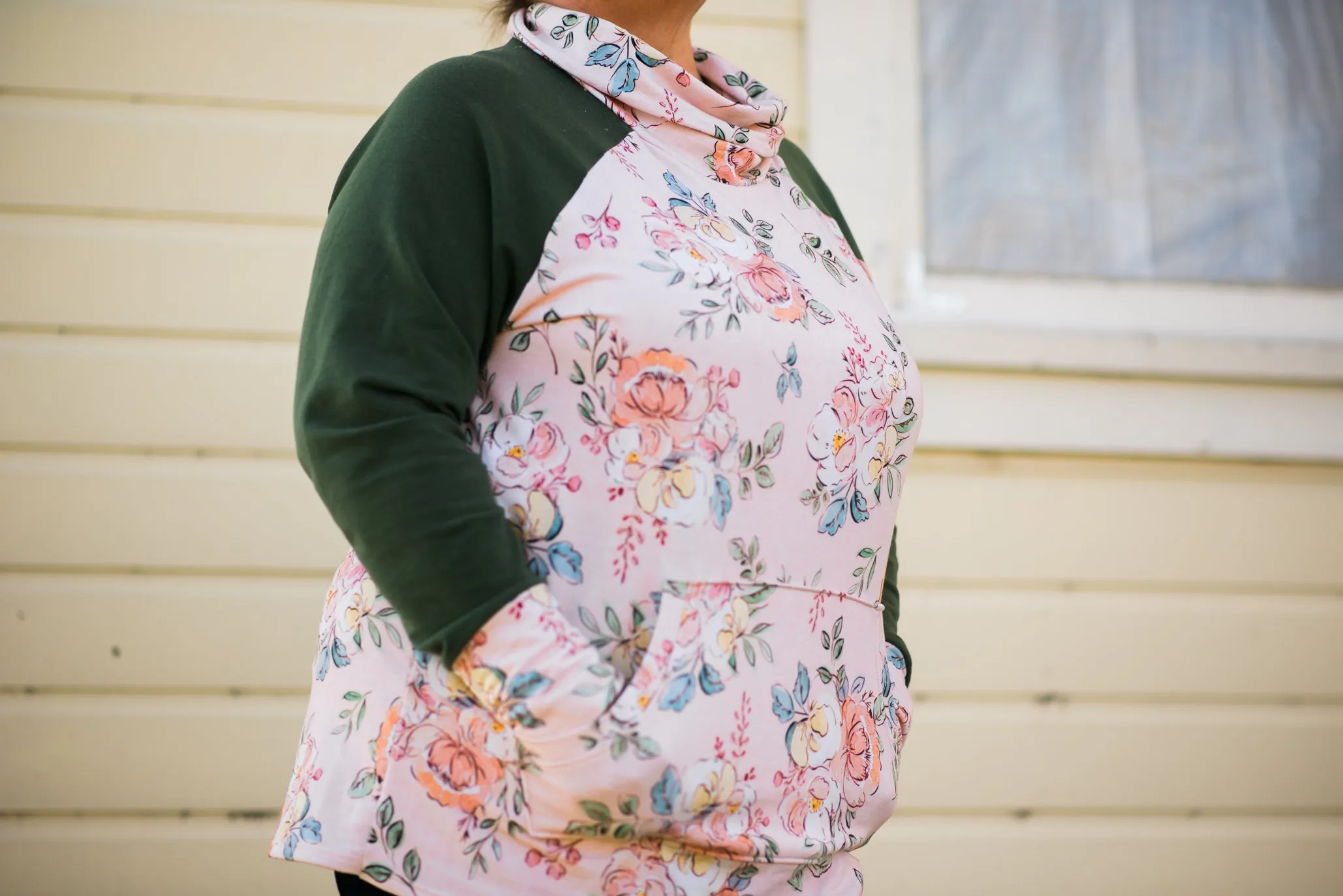 Peachy Blooms - Round 6-2021 - 1/2 metre