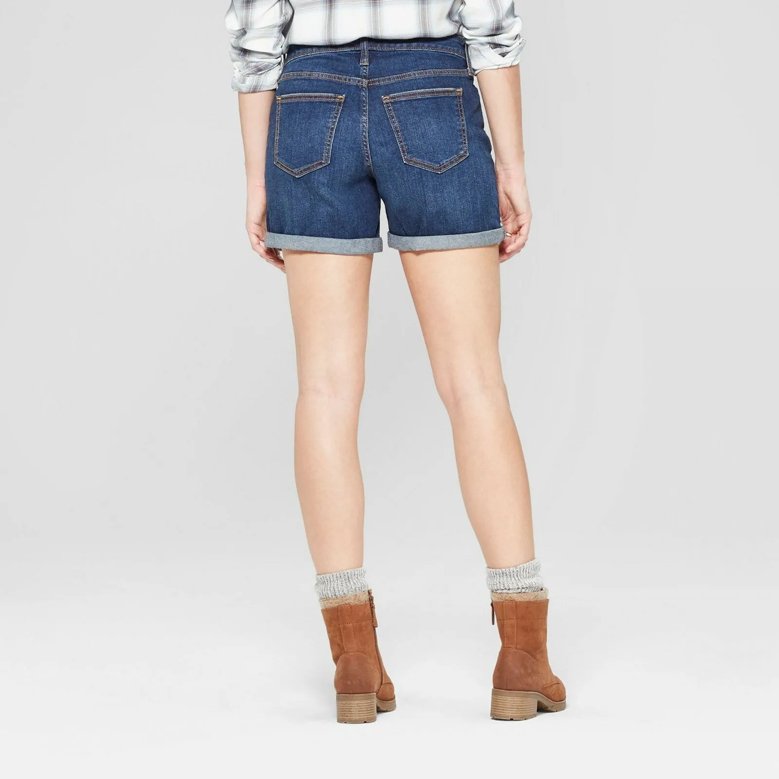 Universal Thread Women's Mid Rise Rolled Hem Boyfriend Shorts