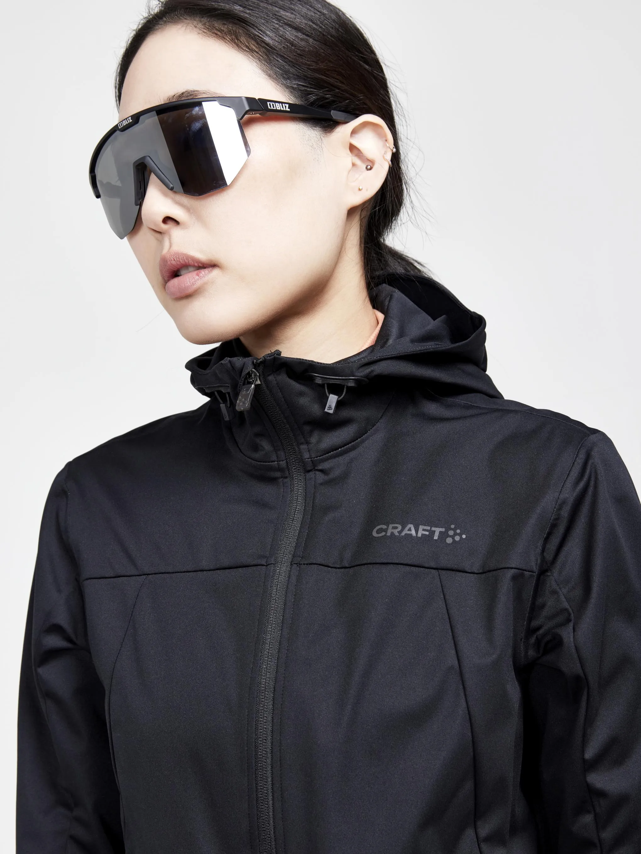 WOMEN'S ADV ESSENCE HYDRO JACKET