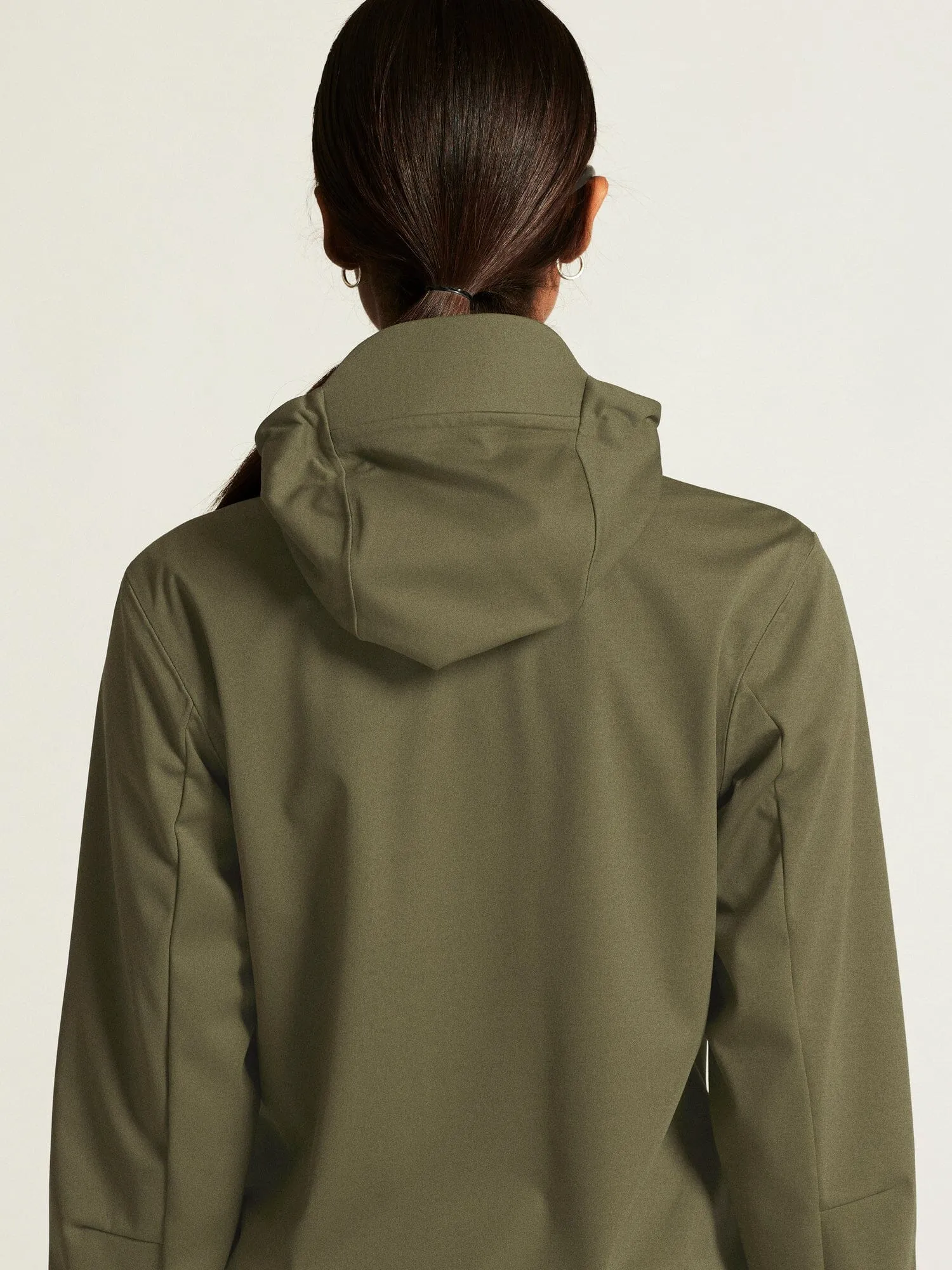 WOMEN'S ADV ESSENCE HYDRO JACKET