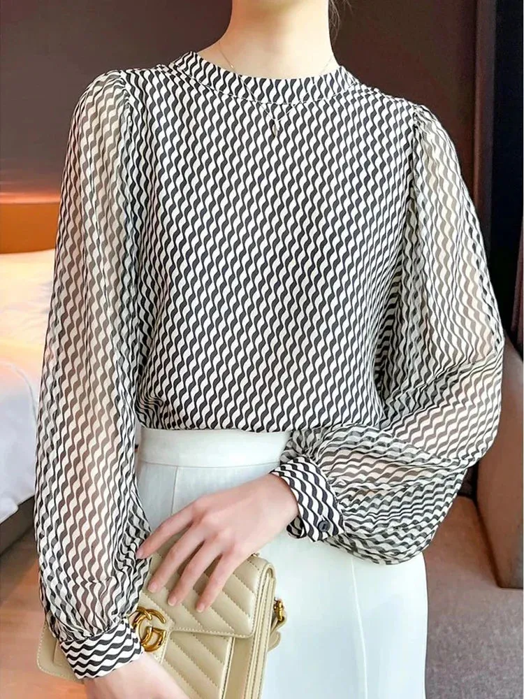 Women's chiffon Blouse for a Chic Look Fashion Luxury Women's Tops