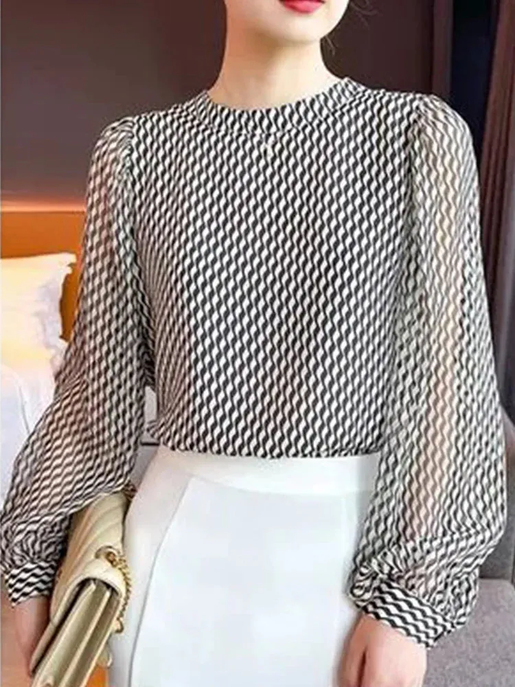Women's chiffon Blouse for a Chic Look Fashion Luxury Women's Tops