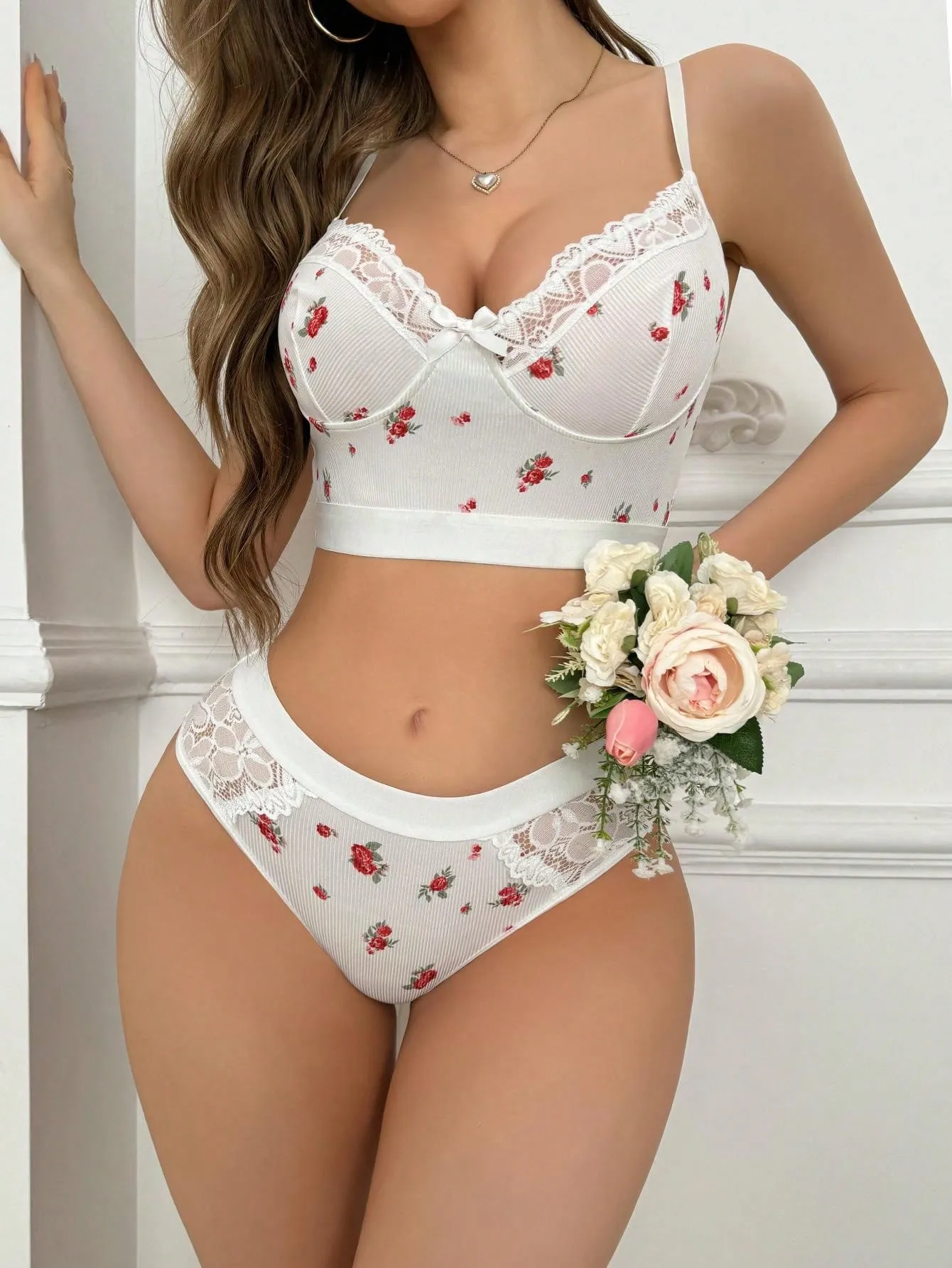 Women's White Heart Lace Patchwork Floral Print Sexy Lingerie Set