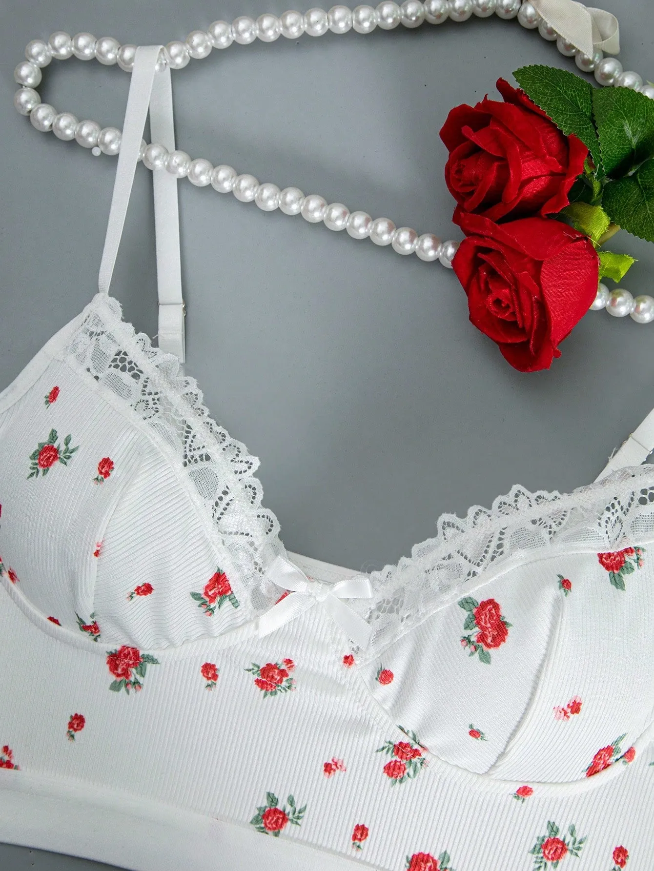 Women's White Heart Lace Patchwork Floral Print Sexy Lingerie Set